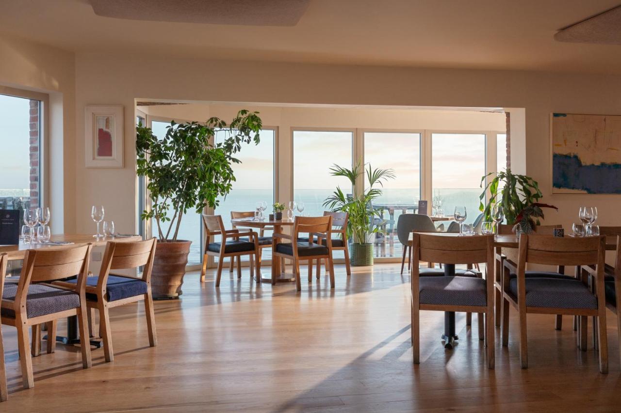 The Lewinnick Lodge New Quay Buitenkant foto